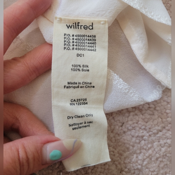 Aritzia Wilfred | Silk Blouse - Size XXS - Picture 7 of 7